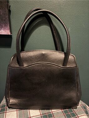 Classic Black Leather Tote Handbag - Unbranded